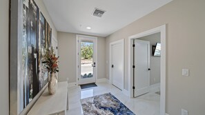 Interior - Luxury 3BR Townhouse w/Elevator & Rooftop | Walk to Downtown (Sarasota)