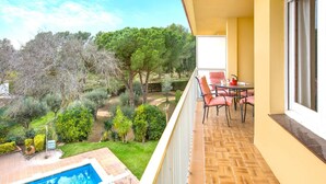 Apartment | Balcony - Apartment in Spain Near Sandy Beach (Palafrugell)