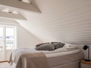 House | Interior - 4 Star Holiday Home in Grundsund (Grundsund)