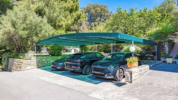 Apartment | Exterior