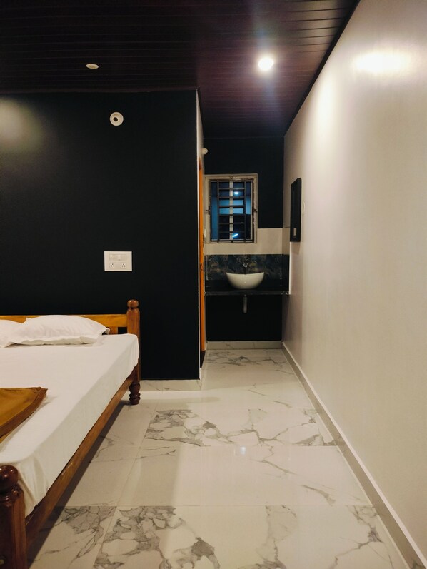 1 bedroom, free WiFi - Nature Valley Gokarna  (Kumta)