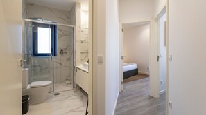 Hair dryer, towels - Rua Calouste Gulbenkian 52, 6 E5 (Porto)