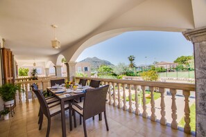 Ferienhaus | Speisen im Freien