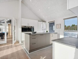 House | Interior - 5 Star Holiday Home in Lokken (Lokken)