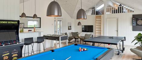 House | Games room