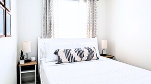 1 chambre, fer et planche à repasser, Wi-Fi gratuit, draps fournis