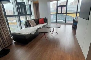 Room - Holiday Inn Express TIANJIN DONGLI PLAZA (Tianjin)