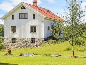 House | Exterior