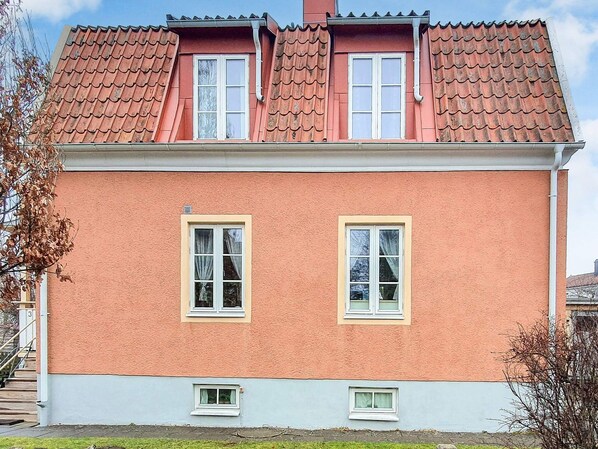 House | Exterior