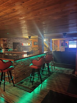 Bar (en la propiedad)