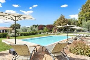 Pool - Relaxation & Wellness: Apartments with Private Pool in Saturnia (Saturnia)