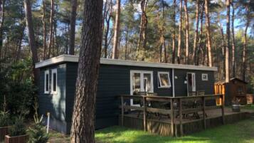 Chalet | Tempat makan outdoor