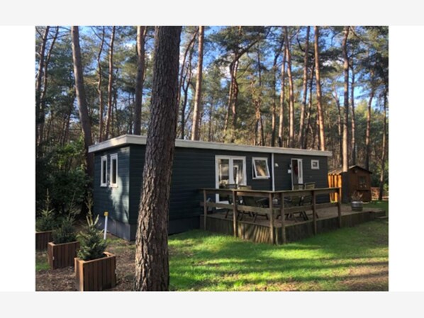 Chalet | Restaurante al aire libre