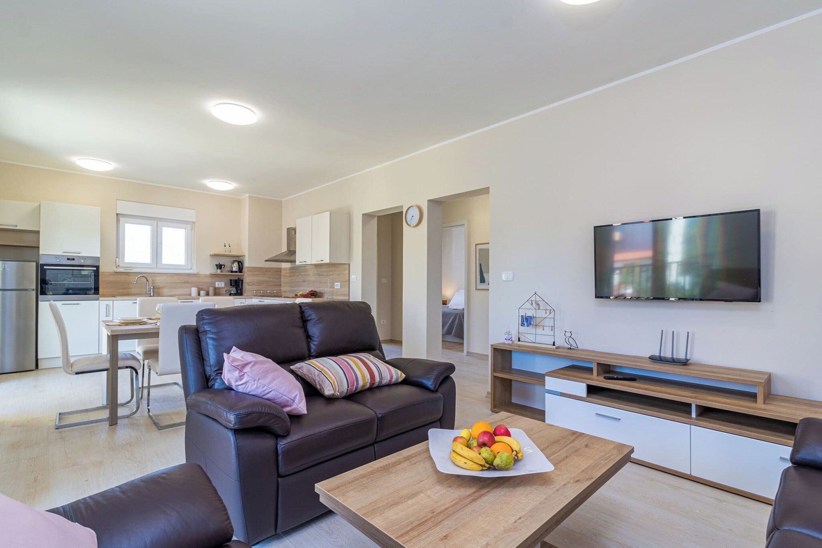 Apartment | Living room