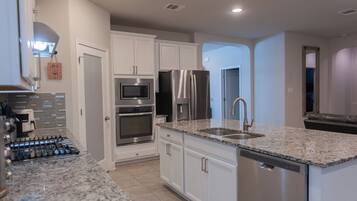 Microwave, oven, stovetop, dishwasher