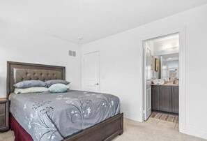 3 chambres, bureau, fer et planche à repasser, Wi-Fi