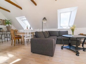 House | Interior - 4 Star Holiday Home in Dybvad (Dybvad)