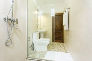 Bathroom - Sandriana Lake view (Kandy)