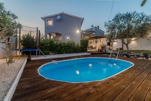 House | Pool | Indoor pool, outdoor pool - Holiday Home in Loborika With Private Pool (Marcana)