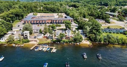 Paugus Bay Studio Close To It All!