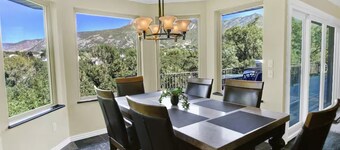 Spacious 6-bedroom house in Ogden with Breathtaking Mountain Views