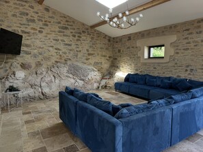 Living area - Domaine de Goubert, Grande Grange (Miers)