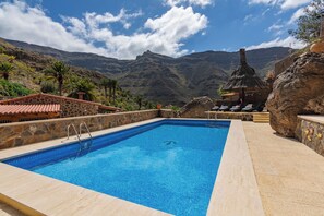 Villa | Pool - Villa With Heated Pool & Mountain Views (Mogan)