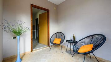 Apartment | Terrace/patio