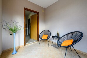 Apartment | Terrace/patio