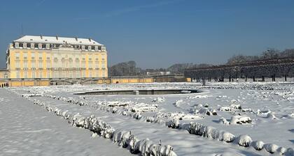 City-Wohnung 12 - Direkt an der Fußgängerzone und dem Schlosspark Brühl