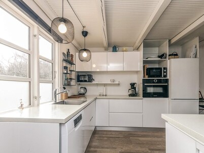 4 Star Holiday Home in Hals