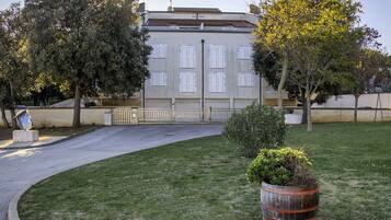 Apartment | Exterior