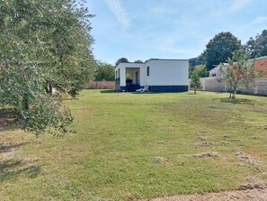 House | Exterior - Charming 2-bedroom Apartment in Pula (Pula)