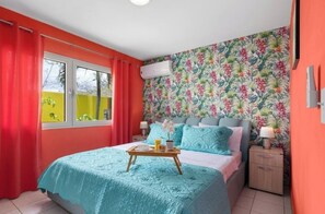 1 bedroom, in-room safe, desk, iron/ironing board