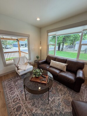 تلفزيون ذكي، كُتُب