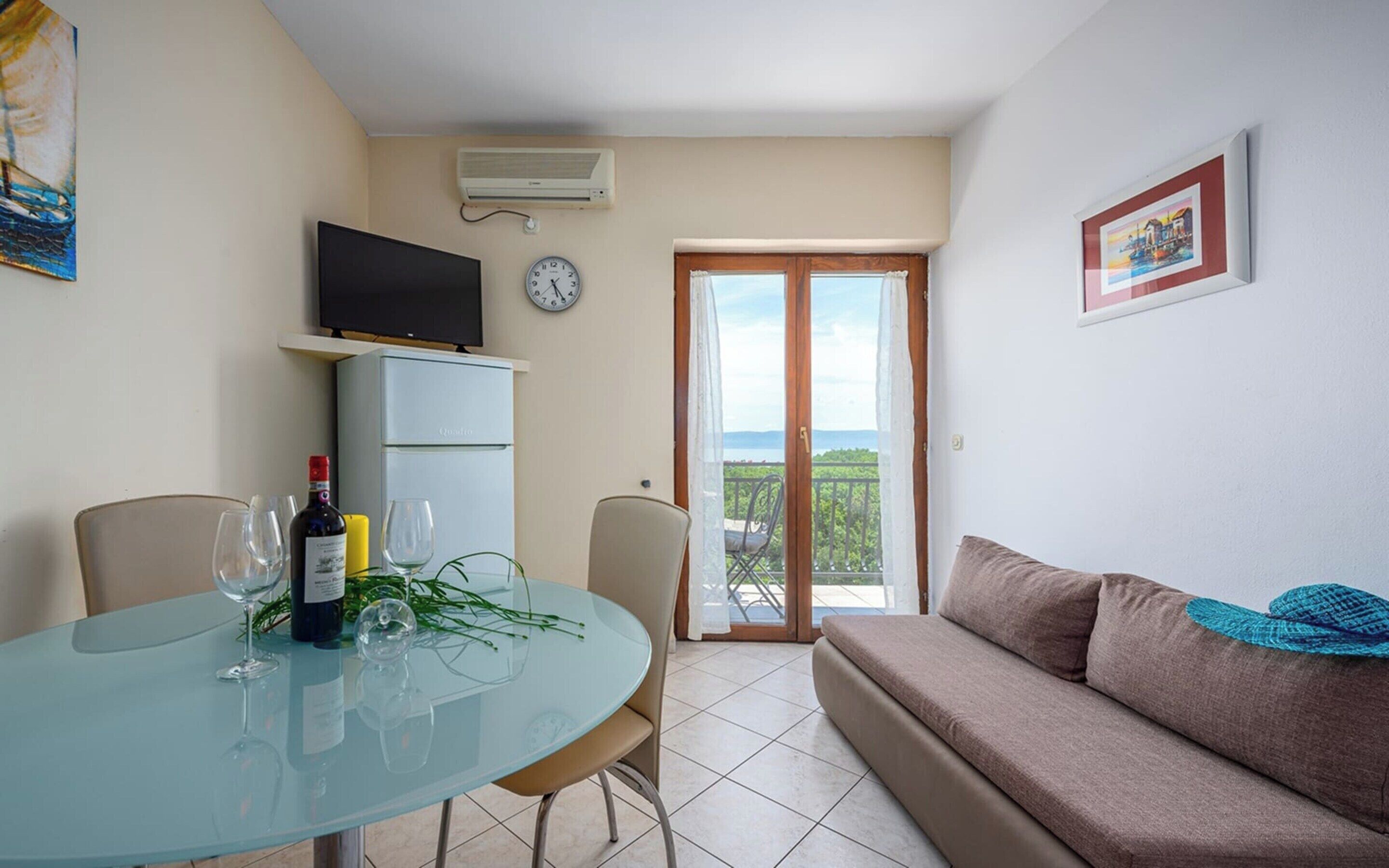 Apartment | Eigene Küche | Hochstuhl