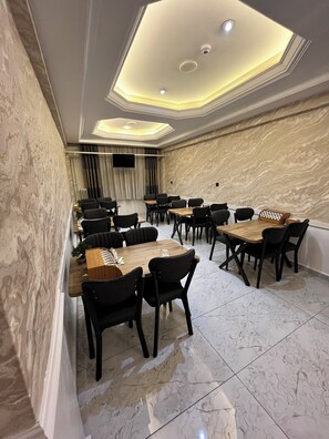 Free daily buffet breakfast - HOTEL GAZİ (Gaziantep)