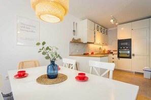 Apartment | Eigene Küche | Hochstuhl
