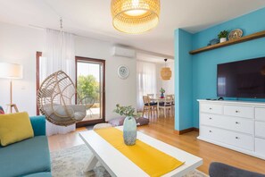 Apartment | Living room