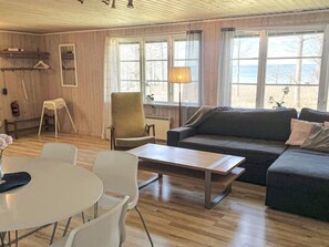 House | Interior - 4 Star Holiday Home in Farjestaden (Farjestaden)
