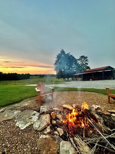 Luxury Cottage Escape Near Fall Creek Falls Park