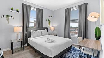 Apartment | 1 Schlafzimmer, Schreibtisch, laptopgeeigneter Arbeitsplatz