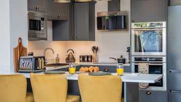 Microwave, oven, stovetop, toaster