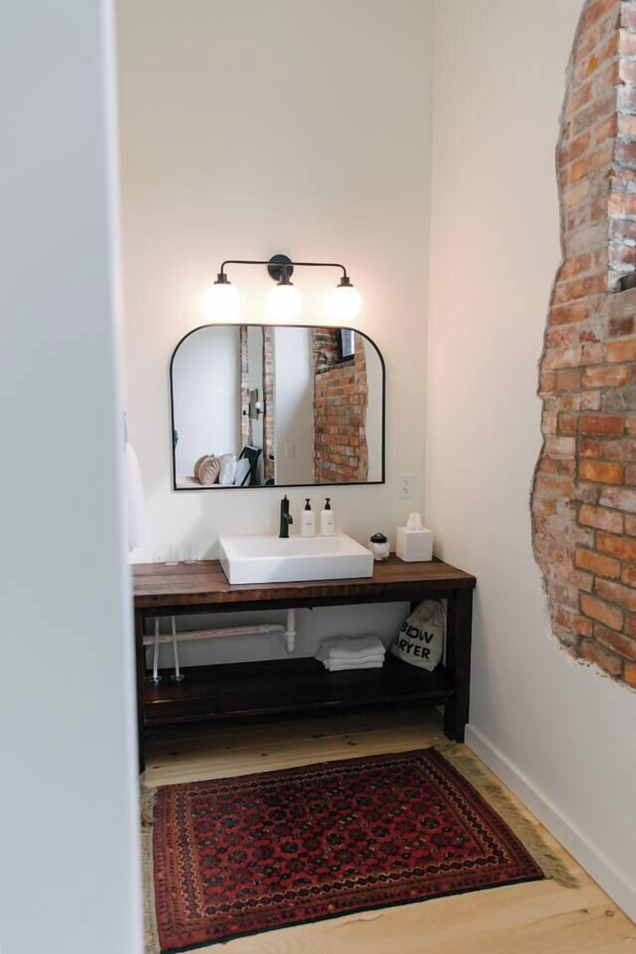 ヘアドライヤー、タオル