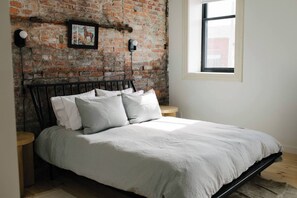 1 chambre, fer et planche à repasser, Wi-Fi, draps fournis