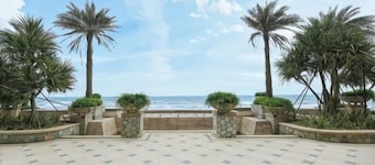 Huidong Shuangyue Bay Rainbow Bay Sea View Hotel