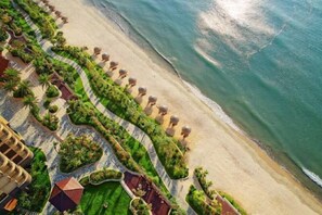 Beach - Huidong Shuangyue Bay Rainbow Bay Sea View Hotel (Huidong)