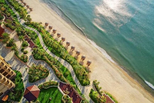 Huidong Shuangyue Bay Rainbow Bay Sea View Hotel