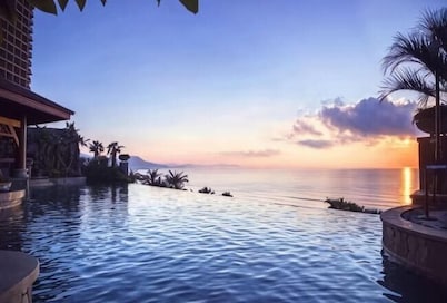 惠东双月湾虹海湾海景酒店