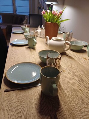 Dining - Large vacation apartment in Nuremberg with good connections: Center, trade fair, Playmobil (Nürnberg)